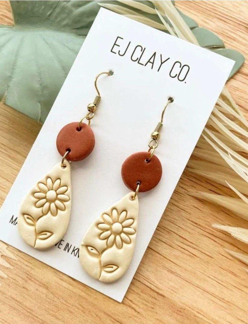 EJ Clay Ivory & Cinnamon Embossed Dangles