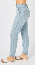 Load image into Gallery viewer, Judy Blue Vintage Double Cuff Joggers - style 88691
