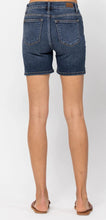 Load image into Gallery viewer, Judy Blue Hi-Rise Mid-Length Beach Days Shorts - Style 15222
