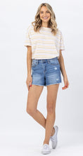 Load image into Gallery viewer, Judy Blue &#39;Summer Daze&#39; 4&quot; inseam shorts Style 150059
