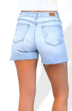 Load image into Gallery viewer, Judy Blue Style 15101 Cindy Embroidered Pocket Denim Shorts
