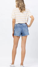 Load image into Gallery viewer, Judy Blue Style 150059 Brooklyn Frayed Hem Denim Shorts
